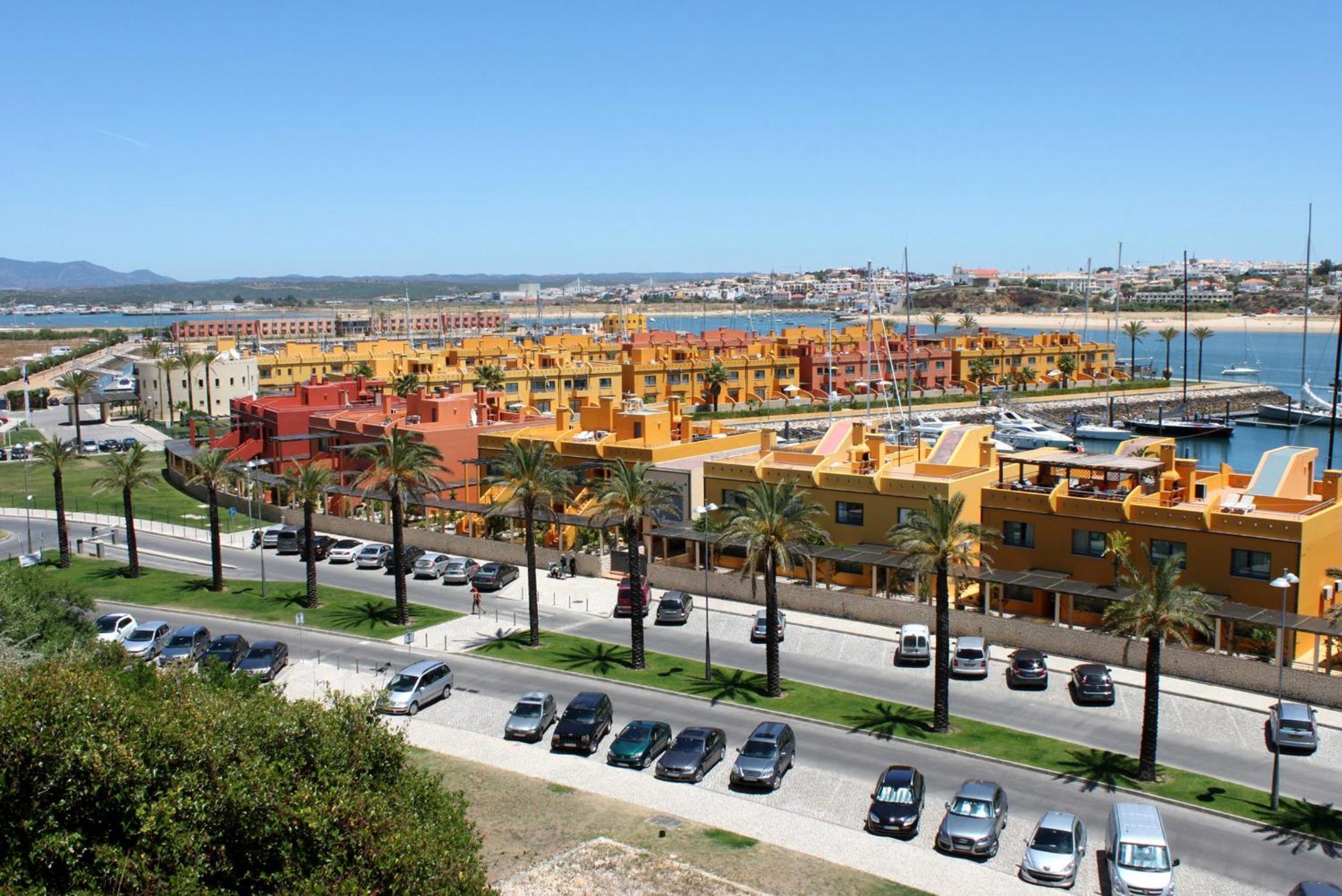 Lägenhet på 70 m² i Praia do Vau, med 2 sovrum och 2 badrum  Portimão Exteriör bild