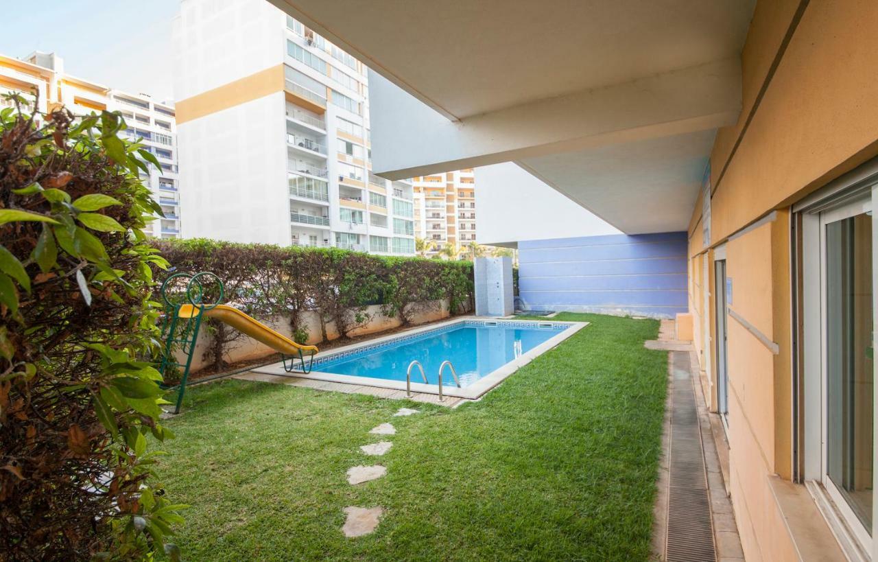 Lägenhet på 70 m² i Praia do Vau, med 2 sovrum och 2 badrum  Portimão Exteriör bild
